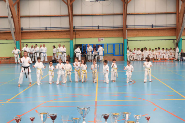 Exhibición Club Deportivo Pablo Armenteros