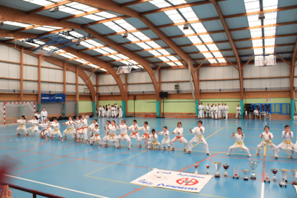 Exhibición Club Deportivo Pablo Armenteros