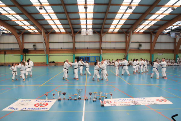 Exhibición Club Deportivo Pablo Armenteros