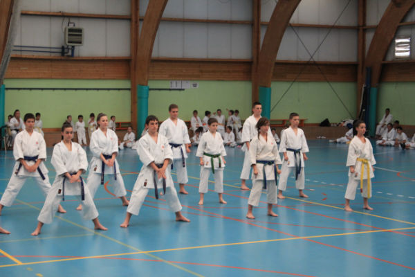 Exhibición Club Deportivo Pablo Armenteros