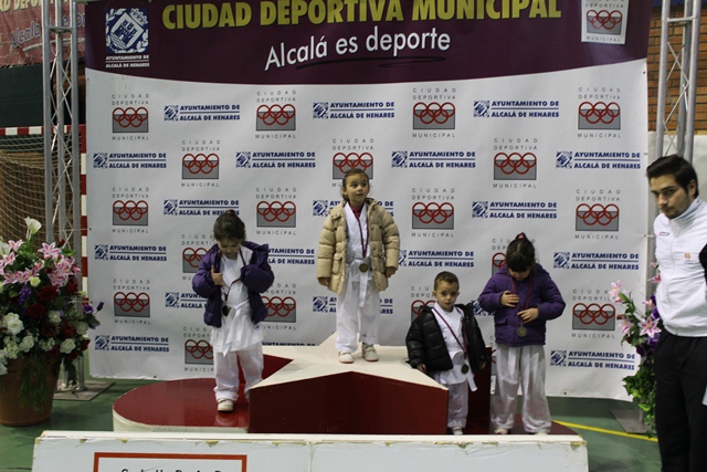 Deporte Infantil Kata Baggu