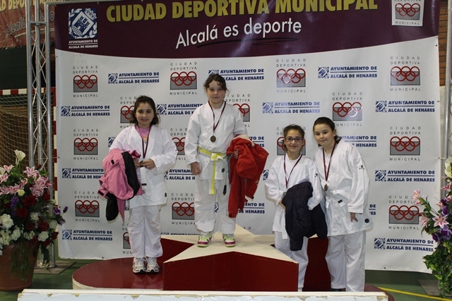 Deporte Infantil Kata Baggu