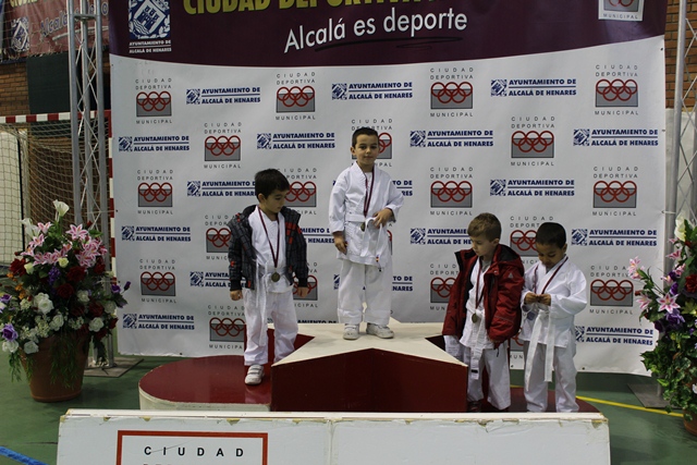 Deporte Infantil Kata Baggu