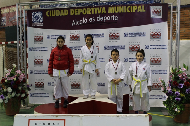 Deporte Infantil Kata Baggu