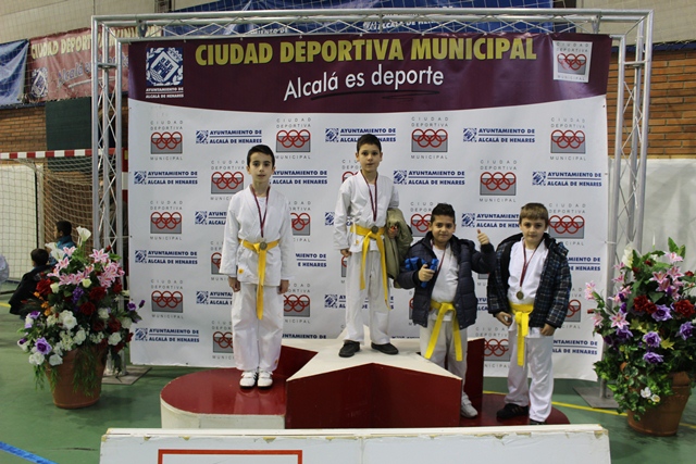 Deporte Infantil Kata Baggu