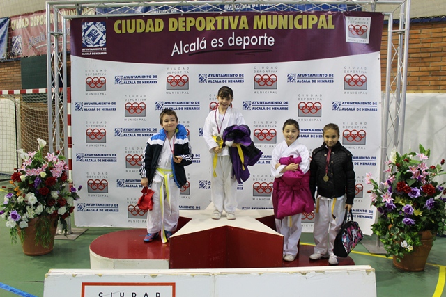 Deporte Infantil Kata Baggu