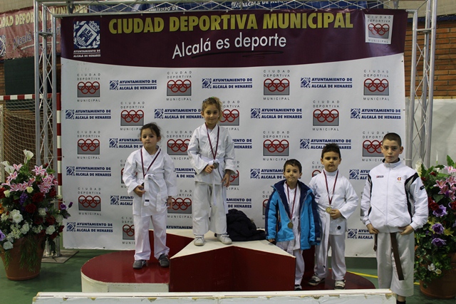 Deporte Infantil Kata Baggu