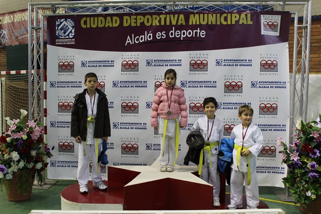 Deporte Infantil Kata Baggu