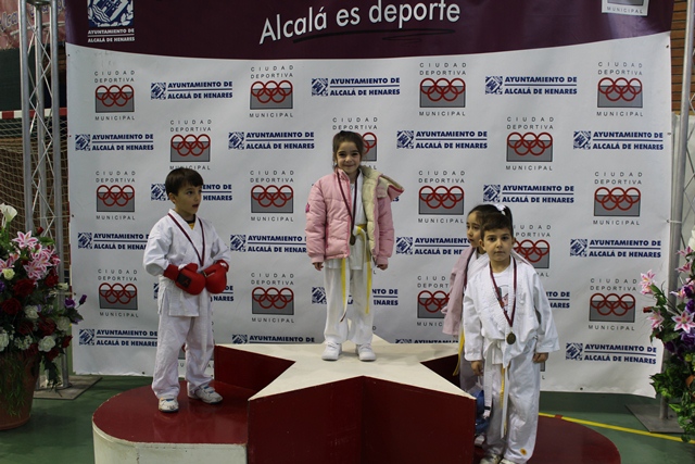 Deporte Infantil Kata Baggu