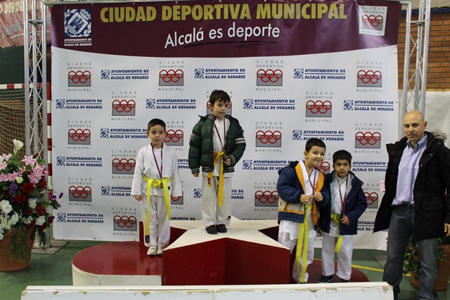Deporte Infantil Kata Baggu
