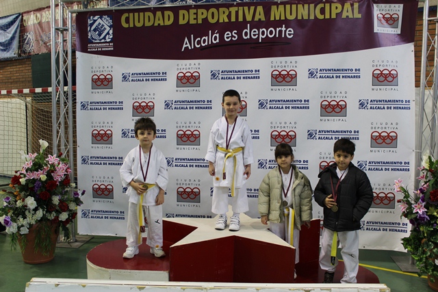 Deporte Infantil Kata Baggu