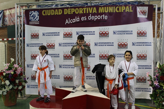 Deporte Infantil Kata Baggu