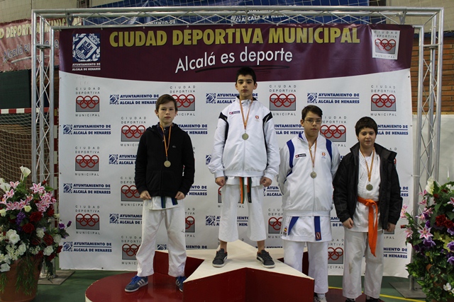 Deporte Infantil Kata Baggu