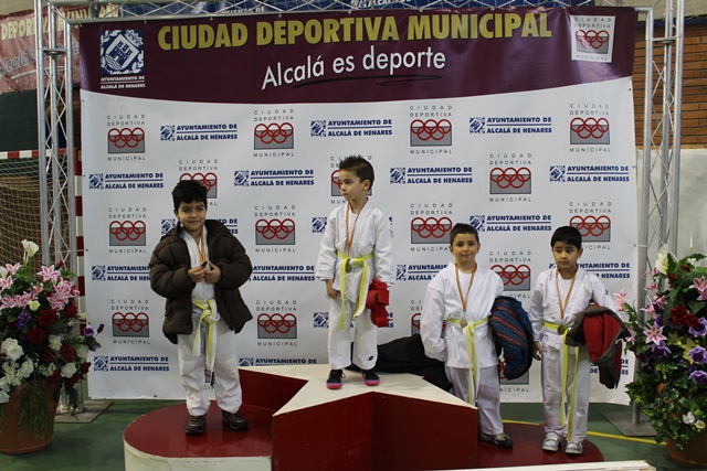 Deporte Infantil Kata Baggu