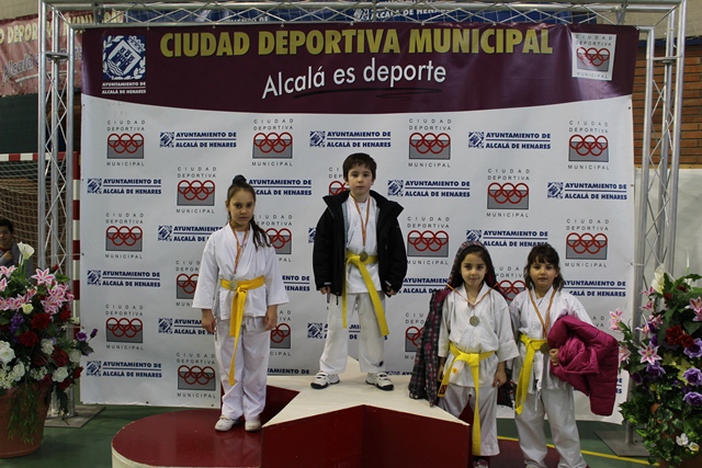 Deporte Infantil Kata Baggu