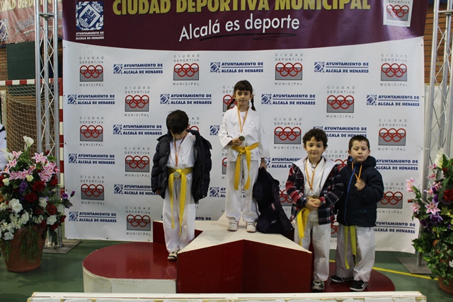 Deporte Infantil Kata Baggu