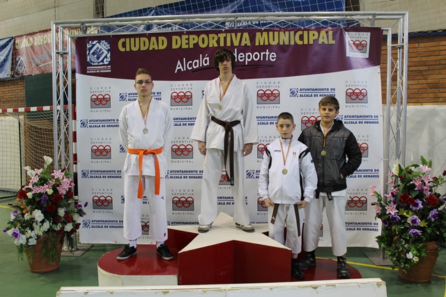 Deporte Infantil Kata Baggu