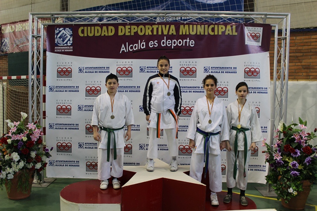 Deporte Infantil Kata Baggu