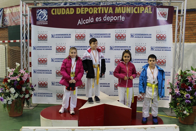 Deporte Infantil Kata Baggu