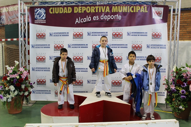 Deporte Infantil Kata Baggu