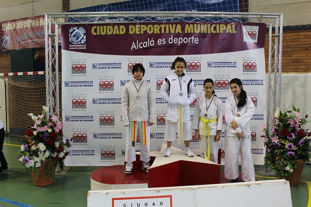 Deporte Infantil Kata Baggu