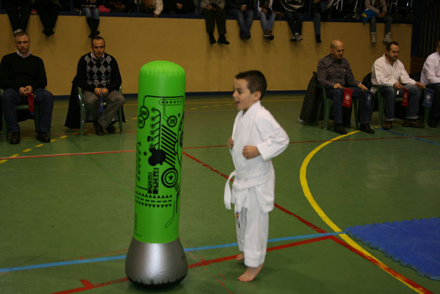 Deporte Infantil Kata Baggu