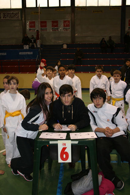 Deporte Infantil Kata Baggu