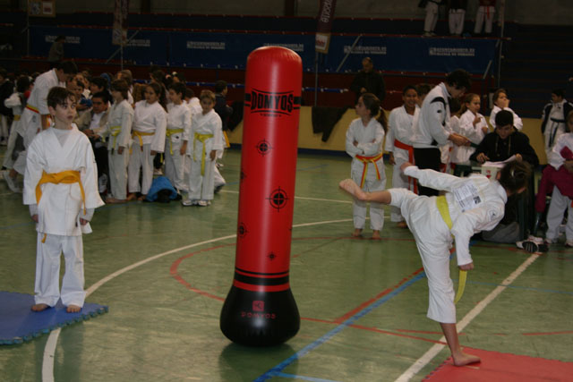 Deporte Infantil Kata Baggu