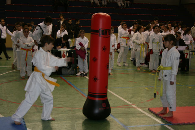 Deporte Infantil Kata Baggu