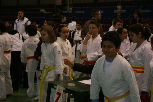 Deporte Infantil Kata Baggu