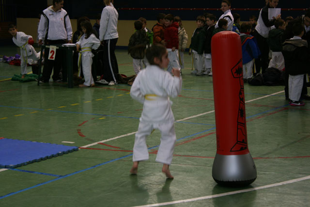 Deporte Infantil Kata Baggu
