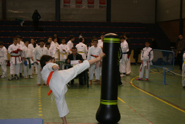 Deporte Infantil Kata Baggu