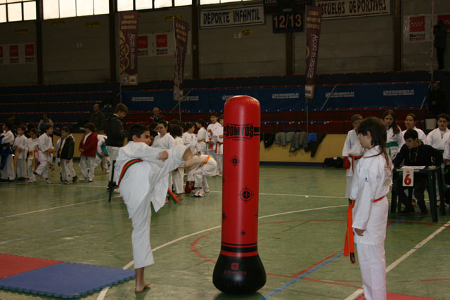 Deporte Infantil Kata Baggu