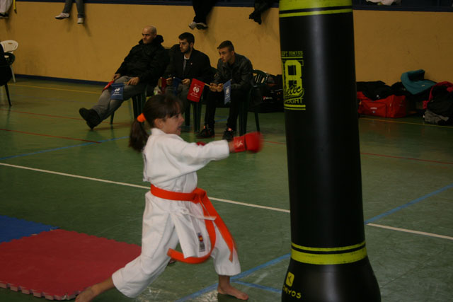 Deporte Infantil Kata Baggu