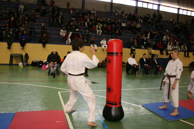 Deporte Infantil Kata Baggu
