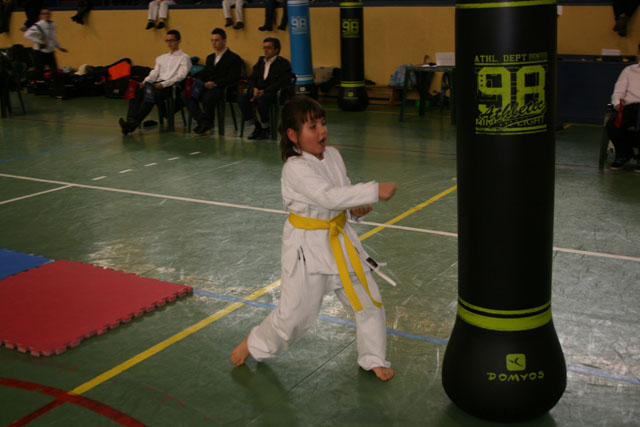 Deporte Infantil Kata Baggu