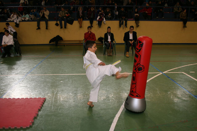 Deporte Infantil Kata Baggu