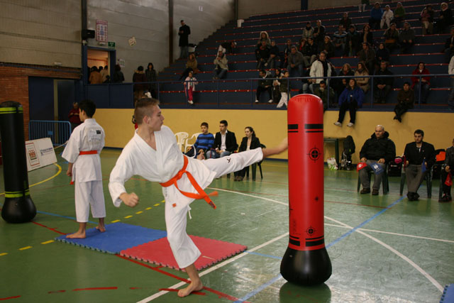 Deporte Infantil Kata Baggu