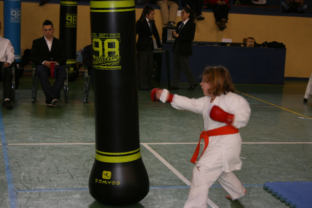 Deporte Infantil Kata Baggu
