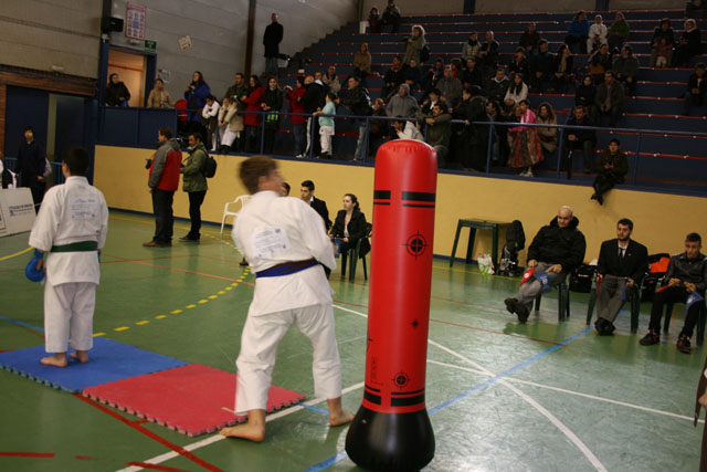 Deporte Infantil Kata Baggu