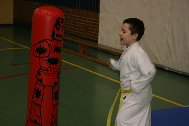Deporte Infantil Kata Baggu