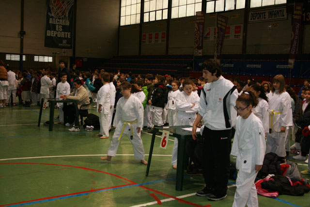 Deporte Infantil Kata Baggu