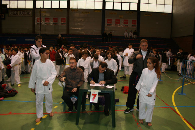 Deporte Infantil Kata Baggu